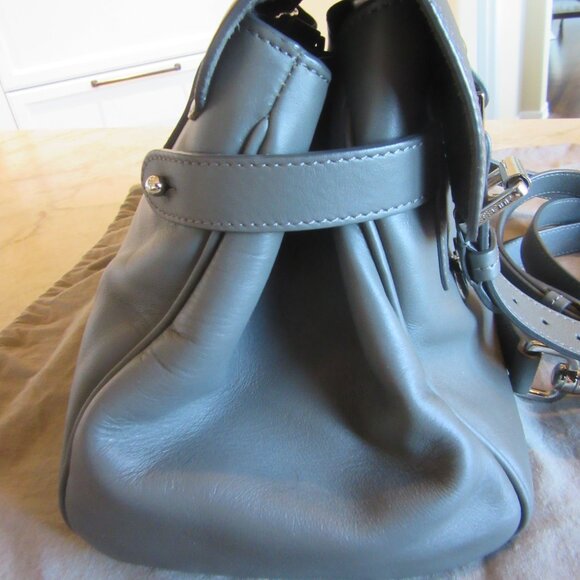 Mulberry Medium Alexa Shoulder/Crossbody bag in Pavement Gray Silky Calf - Picture 5 of 15